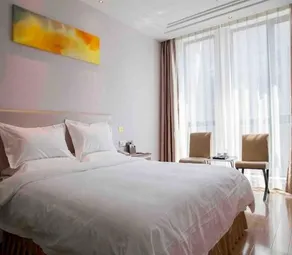 Shiqi Xinyi Fashion Hotel - Image 3