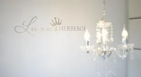 Charmingsuite - Image 3