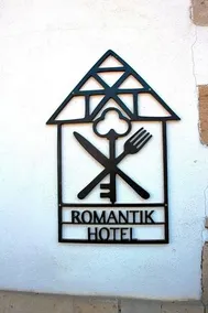 Romantik Hotel Zum Rosenhof - Image 4