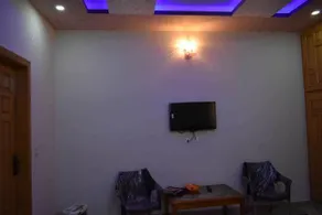 Rehaish Inn Guest House - Image 1