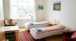 Arni's Place - Image 2