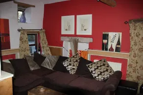 Devonshire -Sleeps 19 in 7 ensuite bedrooms great space for all groups - Image 3