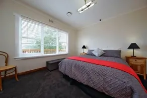 Hill View Burnie - Image 3