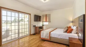 Villa Amarela - Image 3