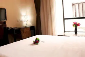 Lingshui Shenzhou Holiday Hotel - Image 3
