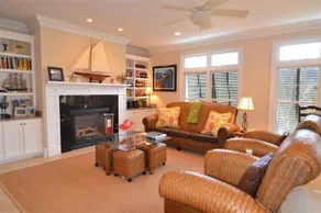176 Memolo 4 Br Home By Redawning - Image 4