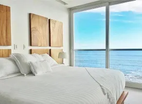 B Boutique Hotel - Image 2