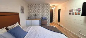 Colonial Motel - Image 2
