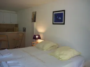 Le Jardin De Neil - Image 3