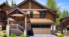 New Listing! Luxury 3BD Residence on Gray's Crossing Golf Course - Image 4