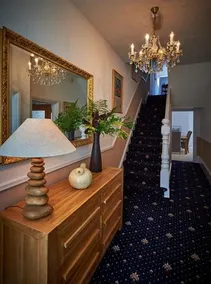 Lynstead House - Image 5