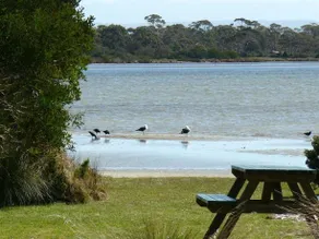 Pelican Bay Bed and Breakfast - Image 3