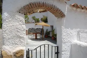 Cuevas De Rolando - Image 2