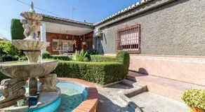 Chalet acogedor con piscina muy cerca de Granada - Image 5