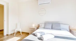 Besalu 21 New stylish apt on Placa Llibertat - Image 3