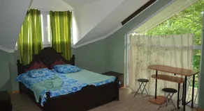 Tiniko Guest House - Image 3