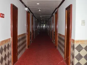 Junyue Hotel - Image 2