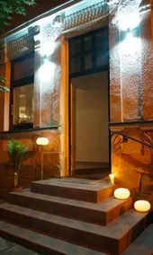 Corner Hostel - Image 2