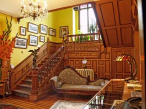 Bread & Roses Inn - Image 2