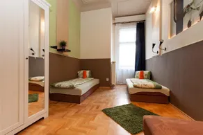 Feelbudapest Economy - Image 5