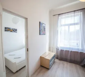 Fresh 2room cozy flat in the center - Image 2