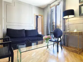 Uma Suites Luxury Midtown - Image 4