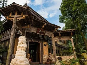 Ershisiqiao Mingyueyuan Resorts - Image 5
