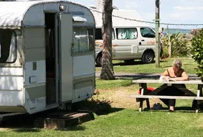 Takapuna Beach Holiday Park - Image 5