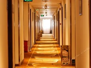Sheng Long Hotel - Image 4