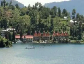 Hotel Danau Toba - Image 5