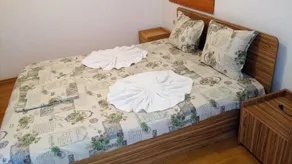 Burgas Rooms And Studios - Image 5