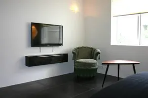 Moon Apartments - Image 5