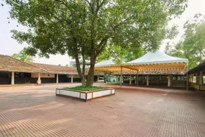 The Lake Village Heritage Resort - Image 3