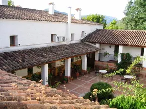 Hotel La Hortizuela - Image 3