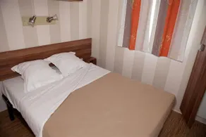 Camping Les Catalpas - Image 2