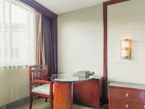 Zilongwan Hotel - Image 2