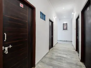 OYO 27626 Hotel Moonlight - Image 2