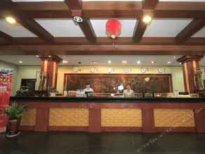 Taibai Restaurant Boutique Garden Hotel (Jining North Bus Station Vocational and Technical College) - Image 4