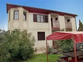 Apartments Nea Rovinj - Image 1