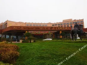 Island International Hotel - Image 5