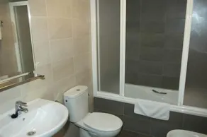 Hostal Europa - Image 4
