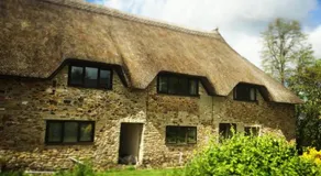 Treaslake Farm Cottages - Image 5