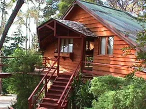 Marions Vineyard Chalet Deviot - Image 1