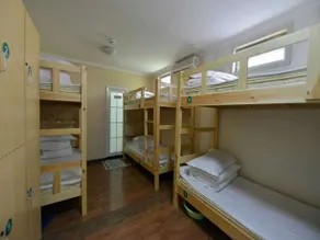 Sunrise Hostel - Image 2