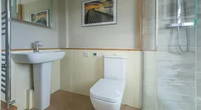 Hideaway Cottage - Image 2