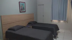 Gold Avenue Hotel - Image 3