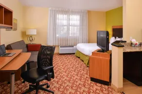 TownePlace Suites Miami Lakes - Image 3