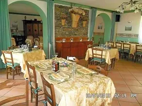 Il Campanile Hotel - La Cantina Del Pittore - Image 4