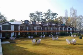 Hotel Heevan Resort - Image 2