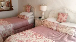 Mahone Bay Bed & Breakfast - Image 2